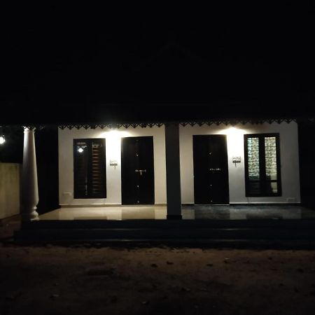 Marari Secret Beach Yoga Homestay Mararikulam Bagian luar foto