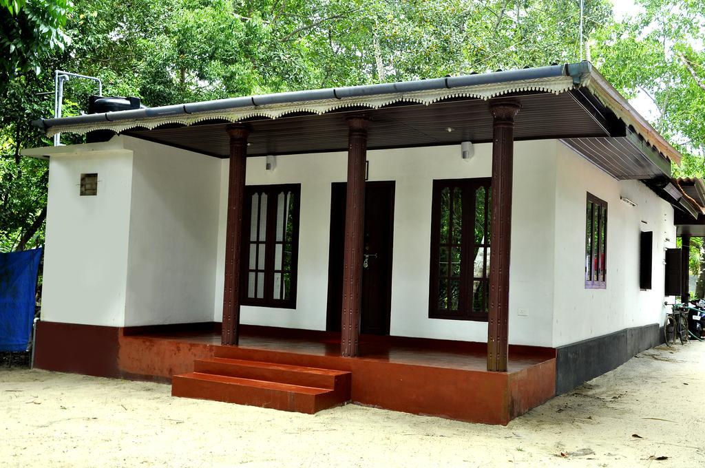 Marari Secret Beach Yoga Homestay Mararikulam Bagian luar foto